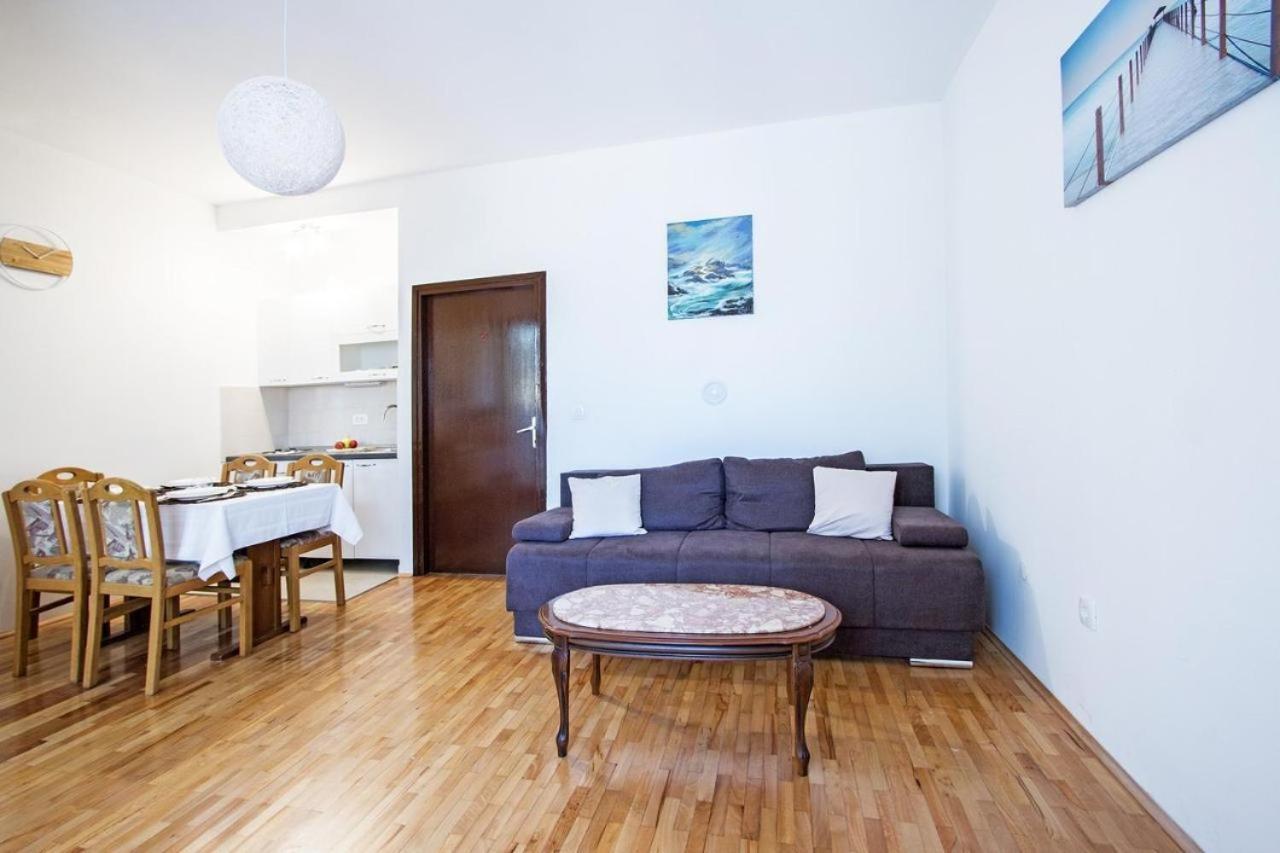 Apartment Andrejka Peroj Exteriér fotografie